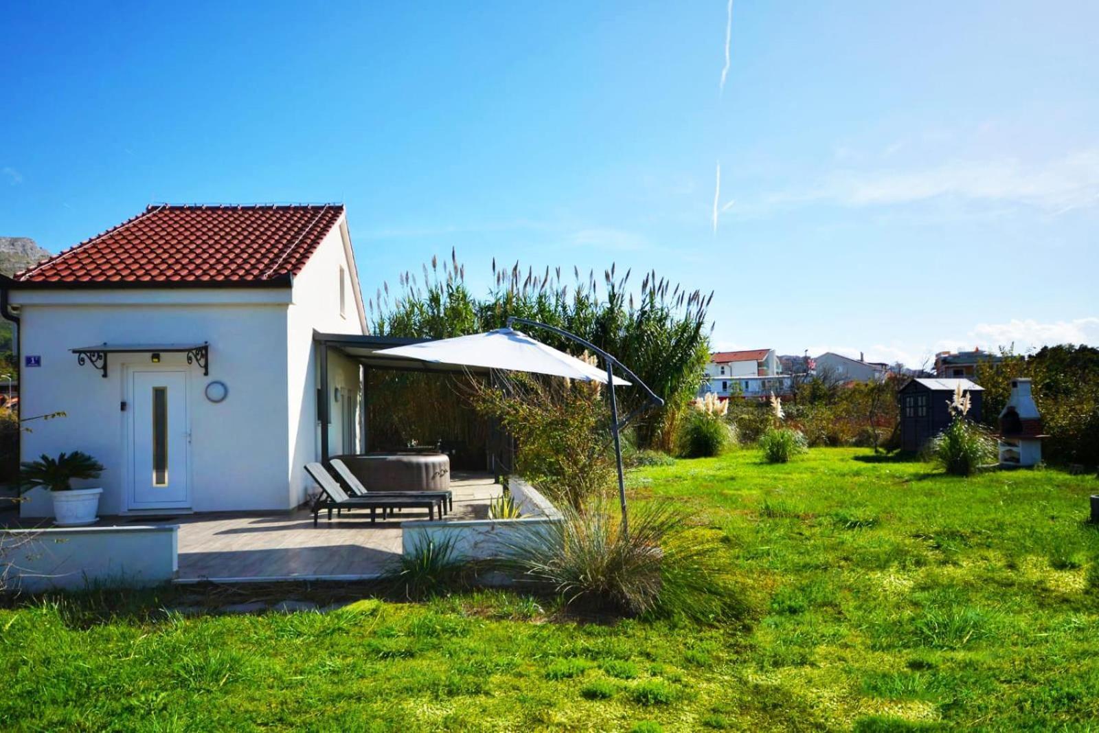 House "River And Sea" Podstrana Luaran gambar